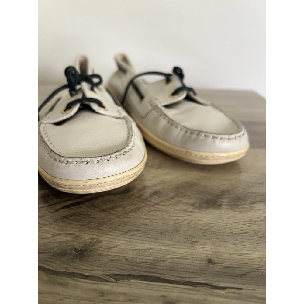 Tod’s ivory Leather loafers women Boat Shoe Flats Size 40 - Picture 3 of 11